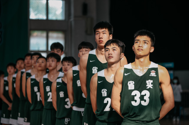 广东实验中学108-69大胜玉岩中学，成就七年五冠广州高中篮球王者